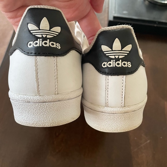 ❗️SOLD❗️Women’s Adidas Superstar - Picture 7 of 8